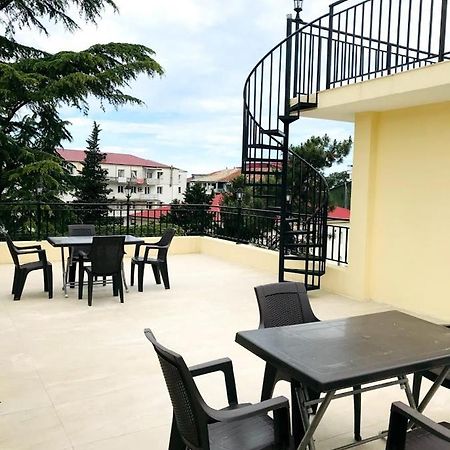 Hotel Gurya Kobuleti Exteriér fotografie
